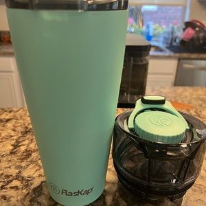 Flaskap Tumbler and Liquor Kap *New*